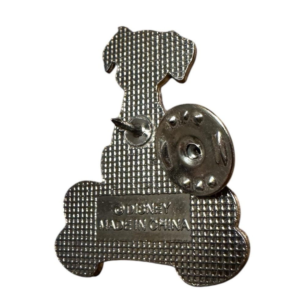Disney 102 Dalmatians Dog Pin - Picture 3 of 3